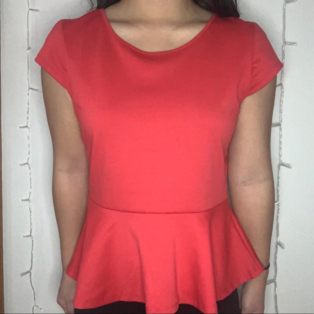 Red Top - Picture 2 of 6